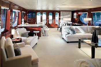 Tiger Woods' yacht image via celebritiesonyachts.com