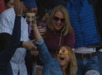 cubsfanbeerchug