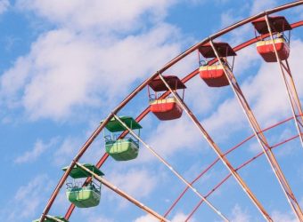 Couple Arrested for Sex on Ferris Wheel