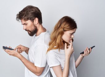 Texting before meeting up