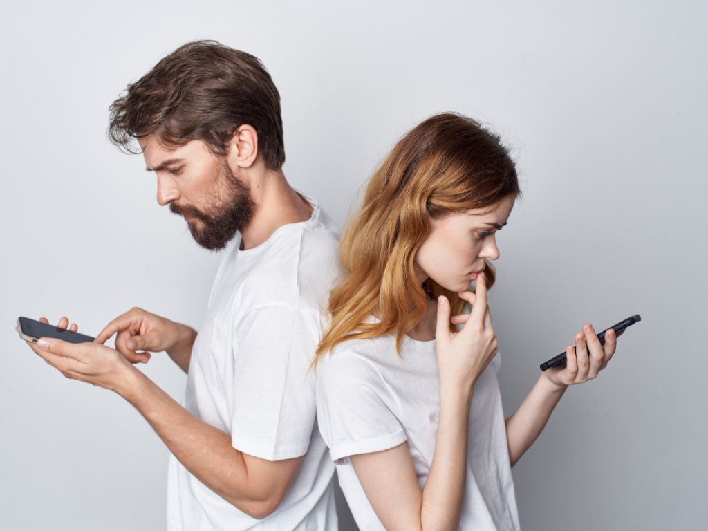 Texting before meeting up