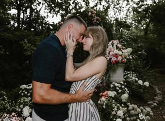 taylor-and-travis-engaged