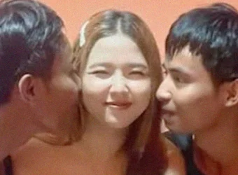 This-Woman-Is-Dating-Identical-Twin-Brothers.-Yes-Both-of-Them