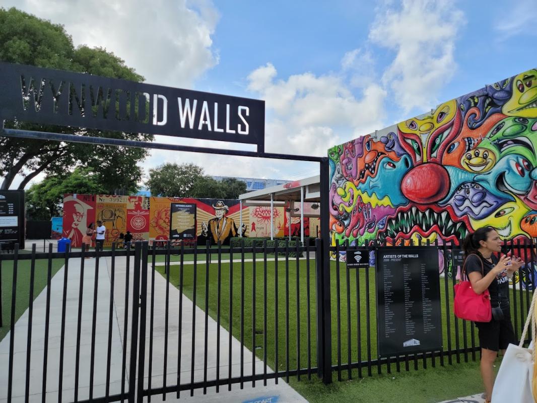 Wynwood Walls and Street Food Crawl